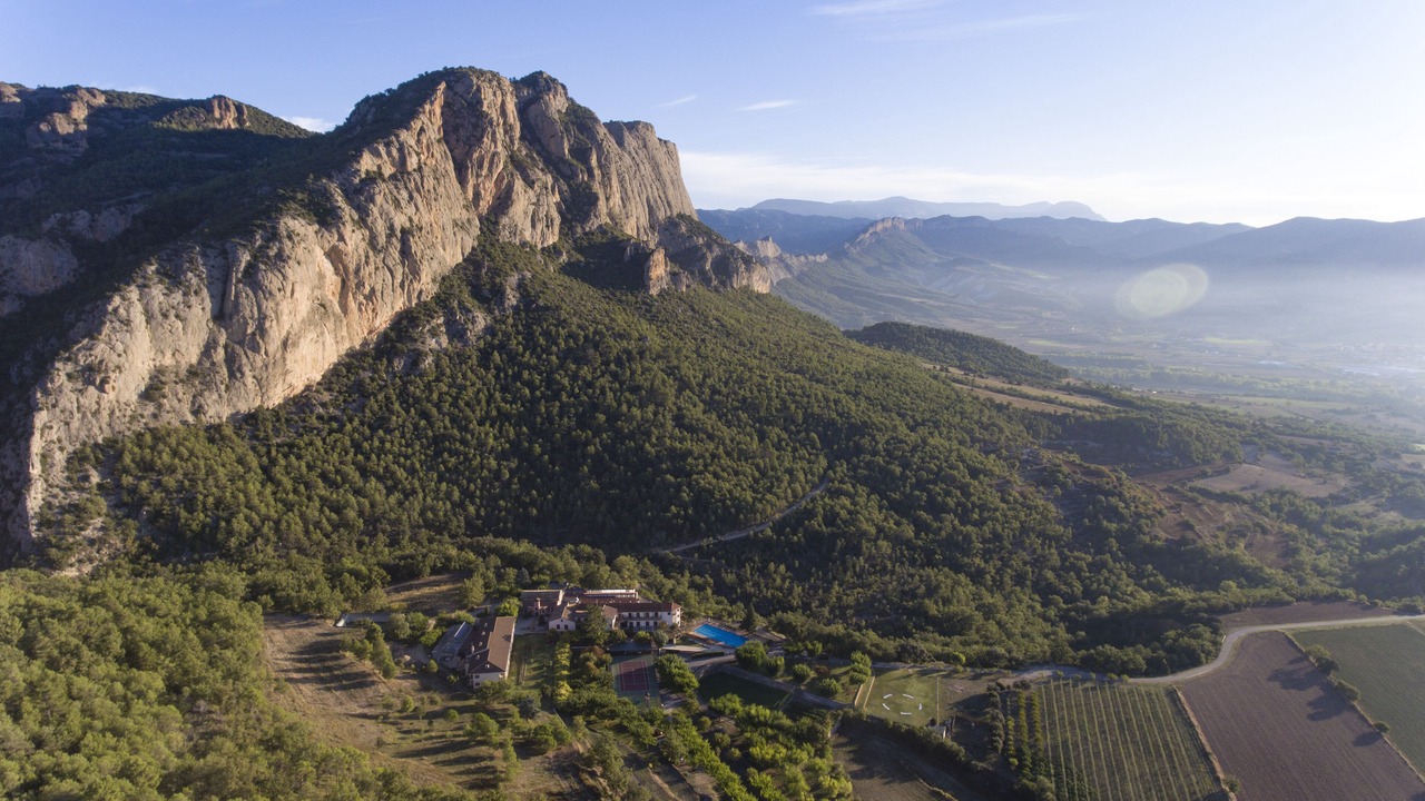 Photo of Outdoor in Peramola