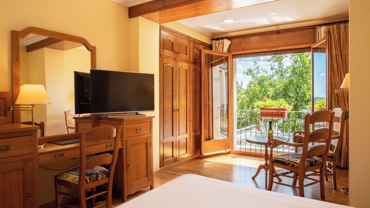Photo of Bedroom in Peramola