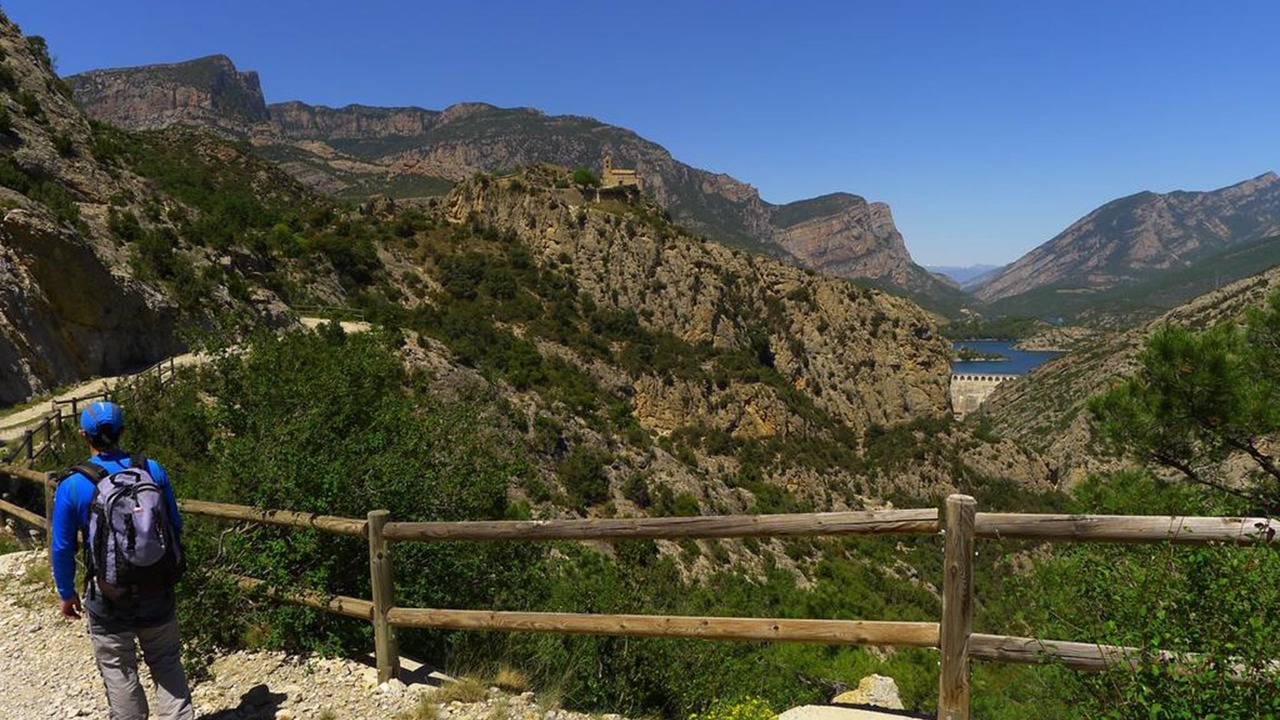 Photo of Outdoor in Peramola