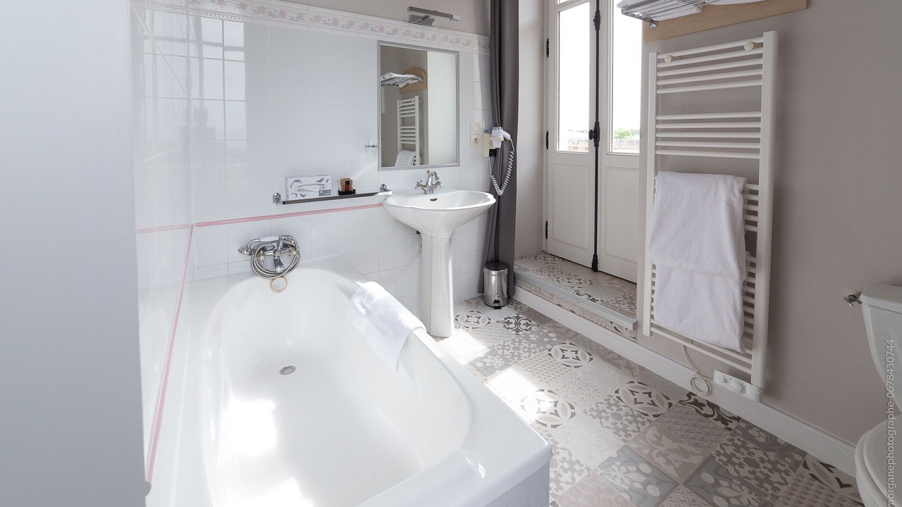 Photo of Bathroom in La Rogere