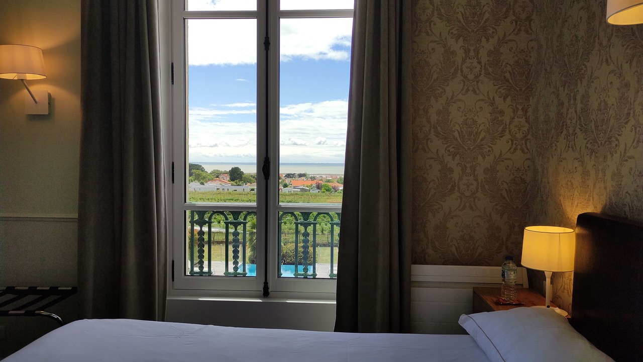 Photo of Bedroom in La Rogere