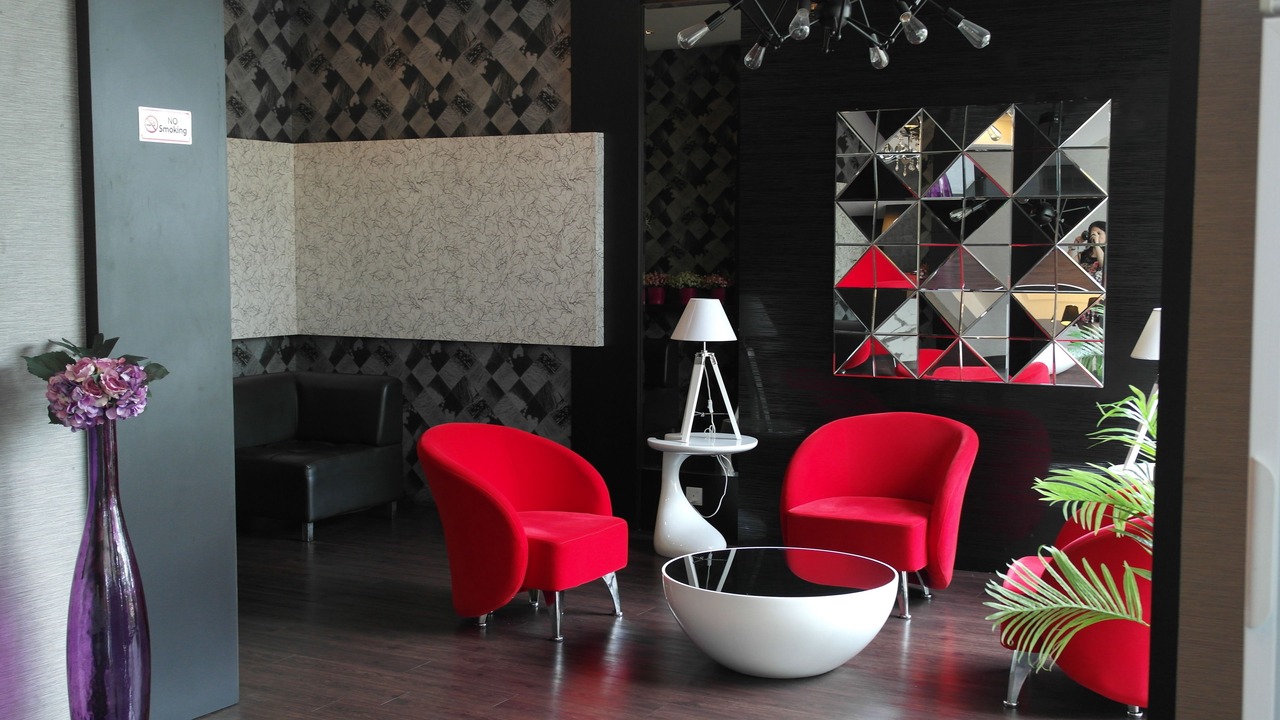 Photo of Others in Simee