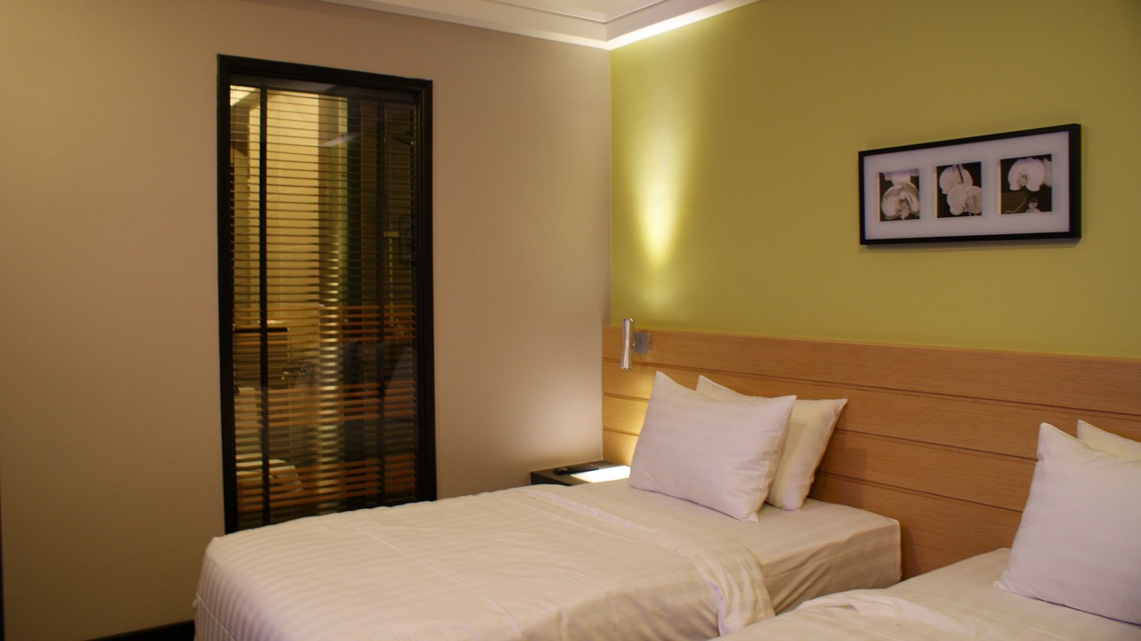 Photo of Others in Simee