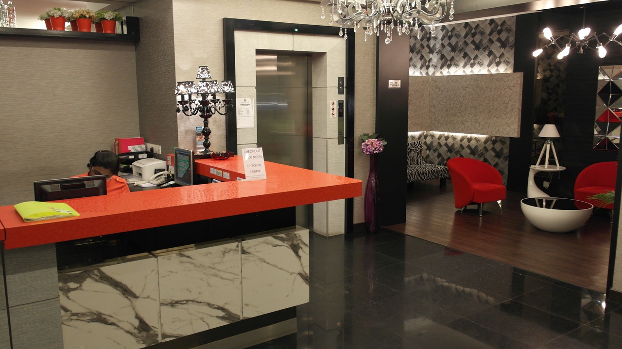 Photo of Others in Simee