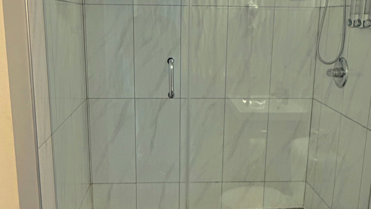 Photo of Bathroom in Grand Bend