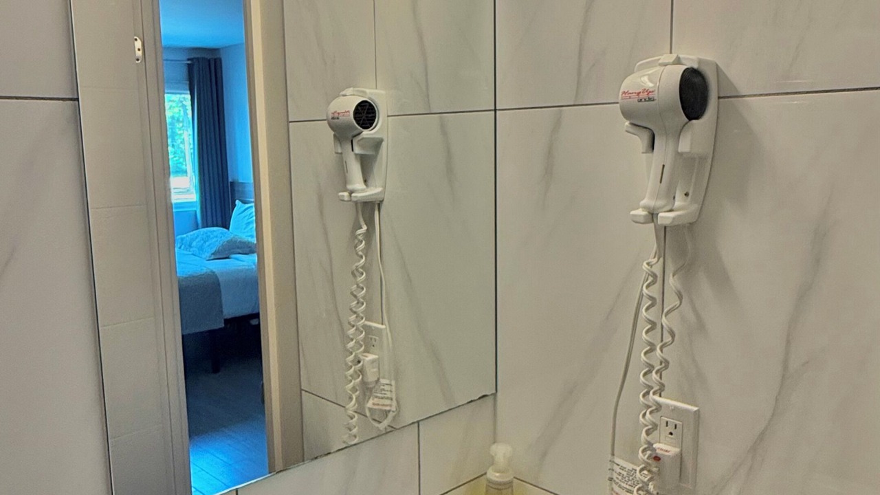 Photo of Bathroom in Grand Bend