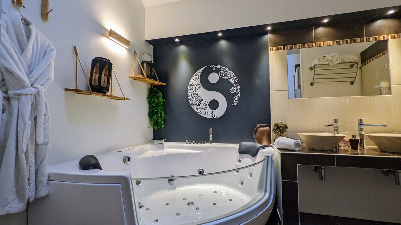 Photo of Bathroom in Saint-Quentin