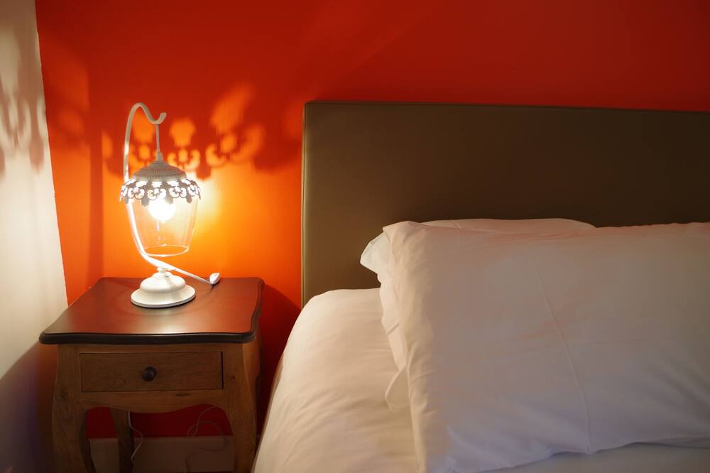 Photo of Bedroom in Saint-Jean-dAigues-Vives