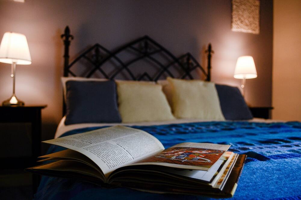 Photo of Bedroom in Saint-Jean-dAigues-Vives