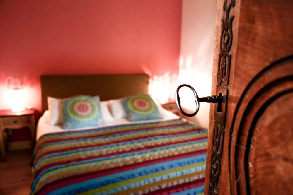 Photo of Bedroom in Saint-Jean-dAigues-Vives