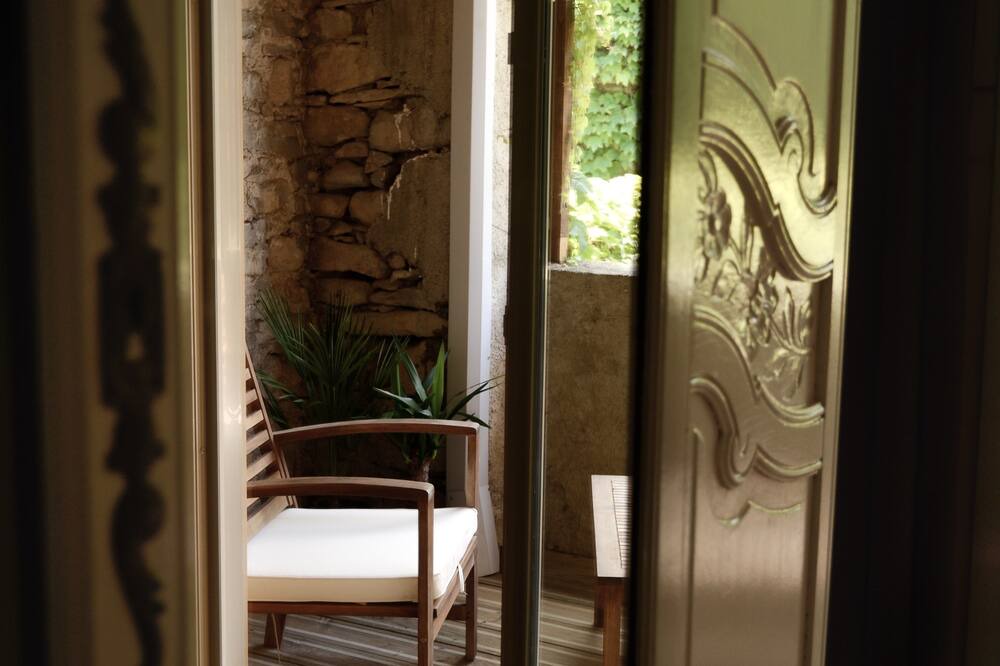 Photo of Bedroom in Saint-Jean-dAigues-Vives