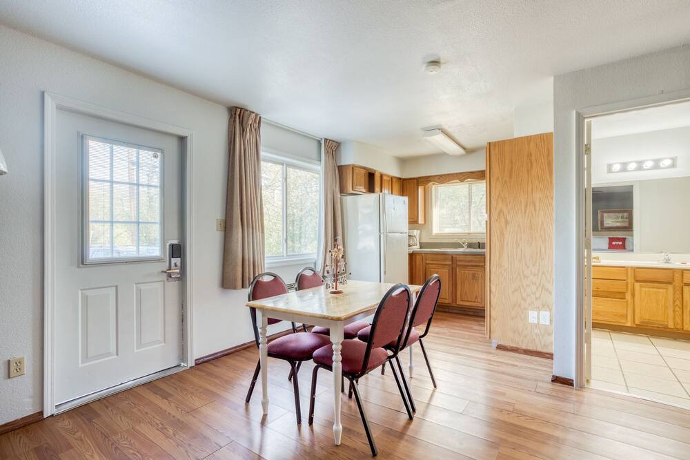 Photo of Bedroom in Heber Springs