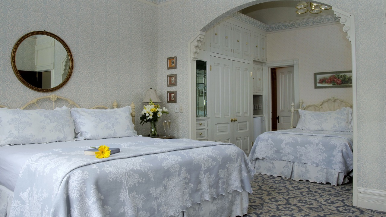 Photo of Bedroom in Ferndale Main Street Historic District