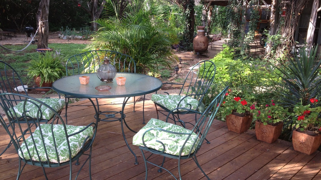 Photo of Outdoor in McNeil