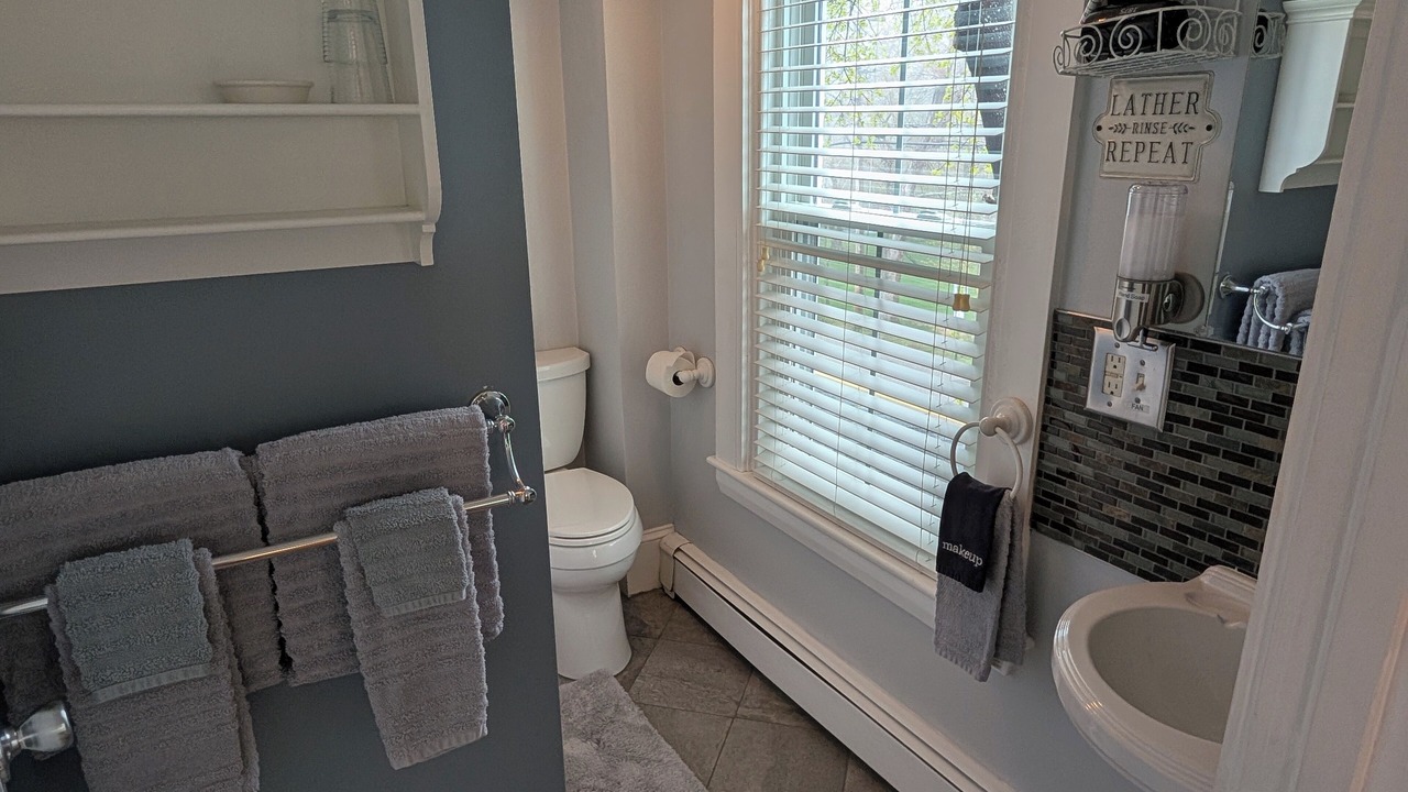 Photo of Bathroom in Ogunquit