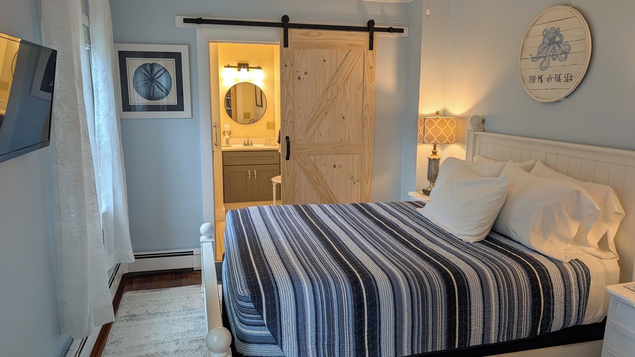 Photo of Bedroom in Ogunquit