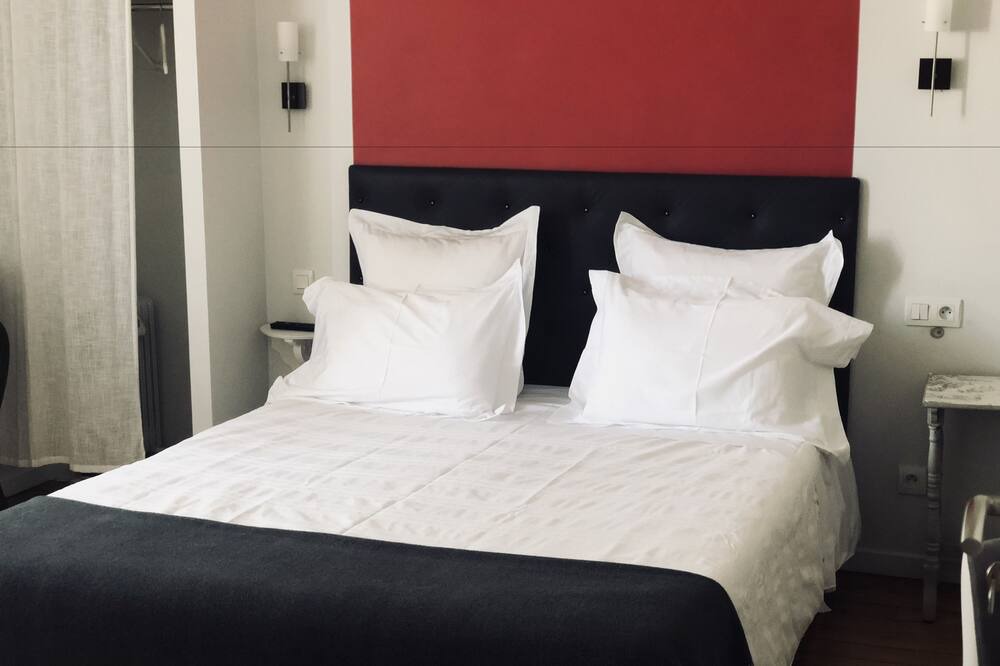 Photo of Bedroom in Langeais