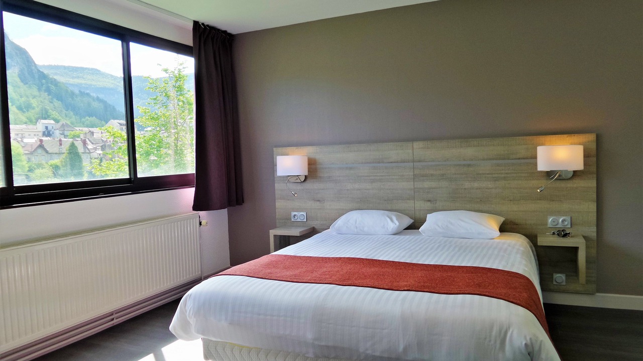 Photo of Bedroom in Saint-Claude