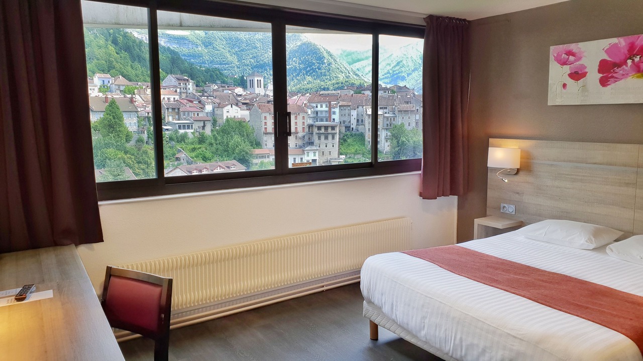 Photo of Bedroom in Saint-Claude