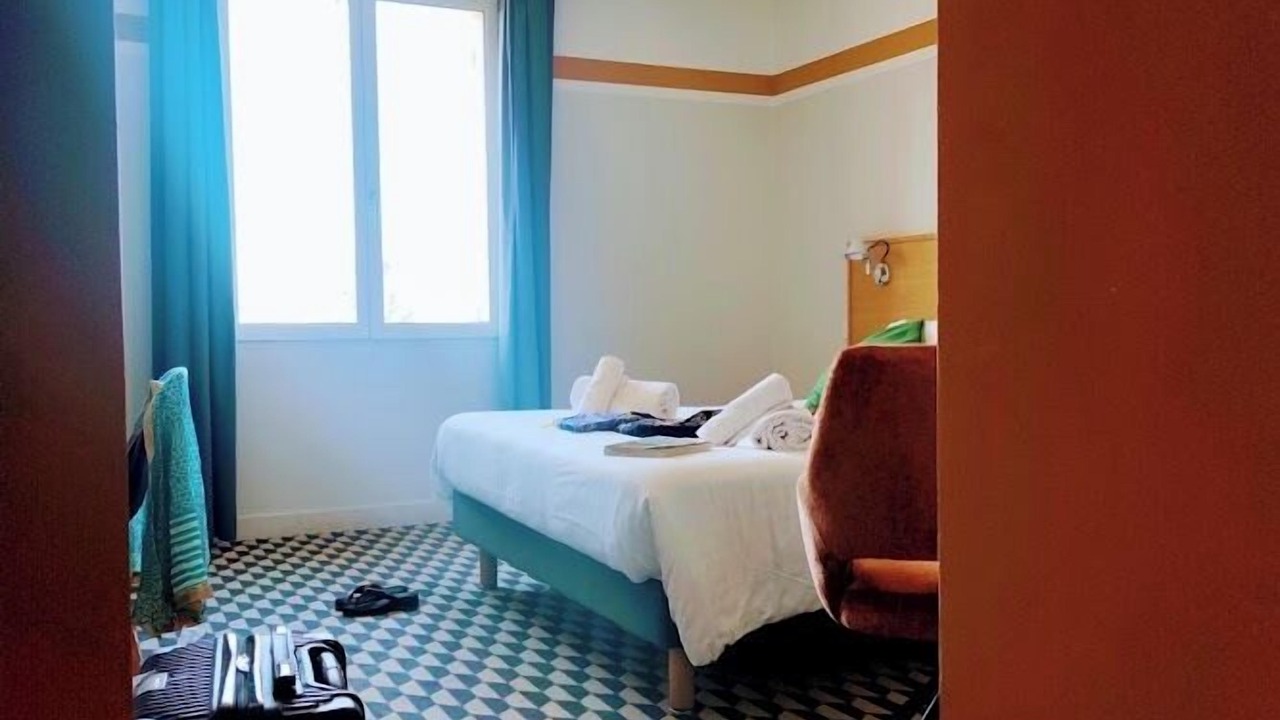 Photo of Bedroom in Roussillon