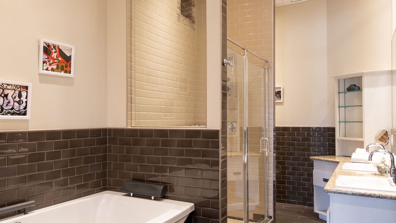 Photo of Bathroom in Chatham-Kent