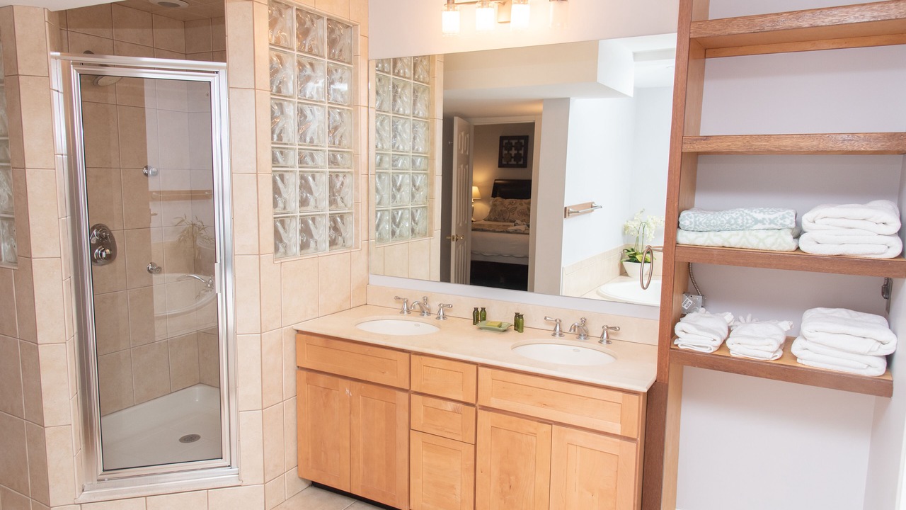 Photo of Bathroom in Peaks Island