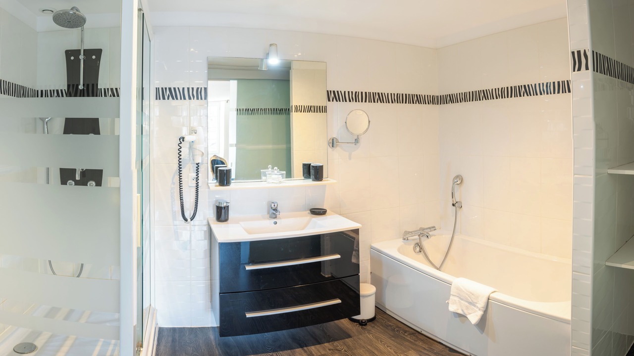 Photo of Bathroom in Mazamet