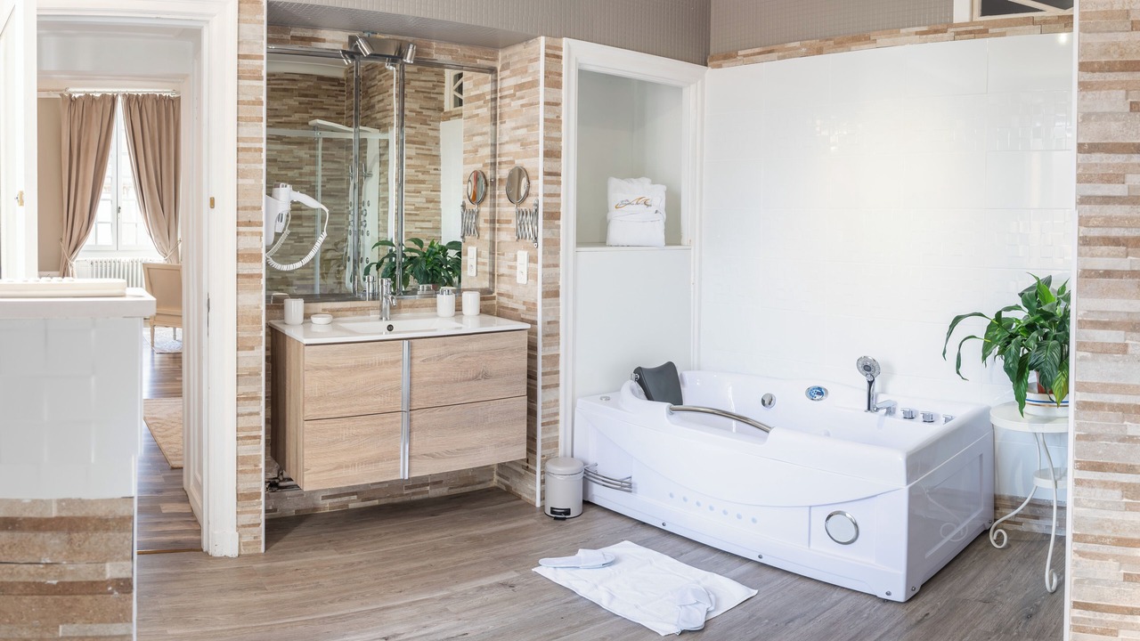 Photo of Bathroom in Mazamet