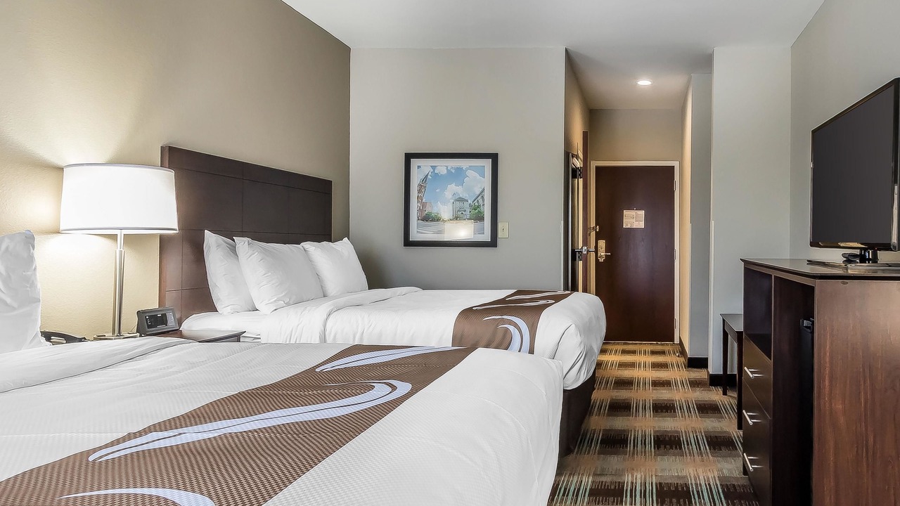 Photo of Bedroom in Pleasant View