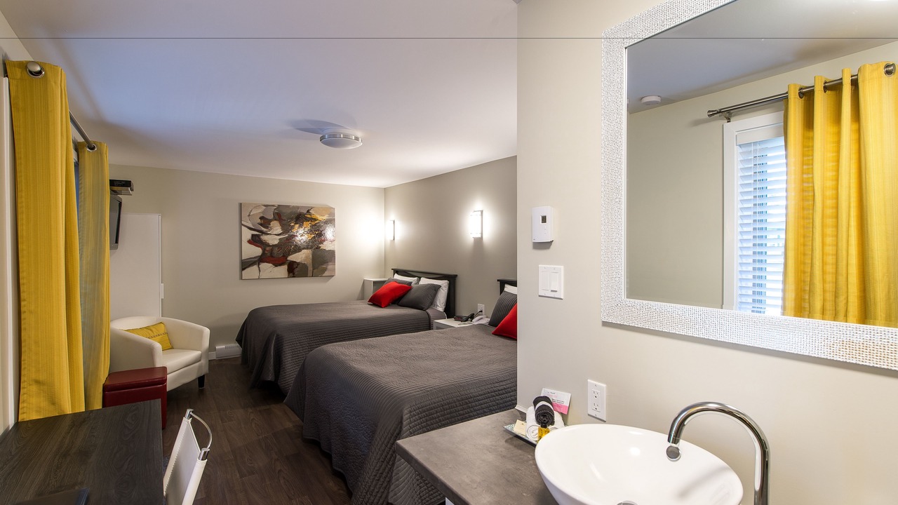 Photo of Bedroom in Riviere Du Loup