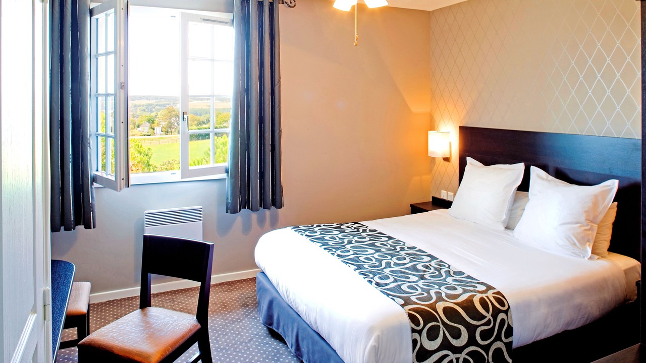 Photo of Bedroom in Azay-le-Rideau