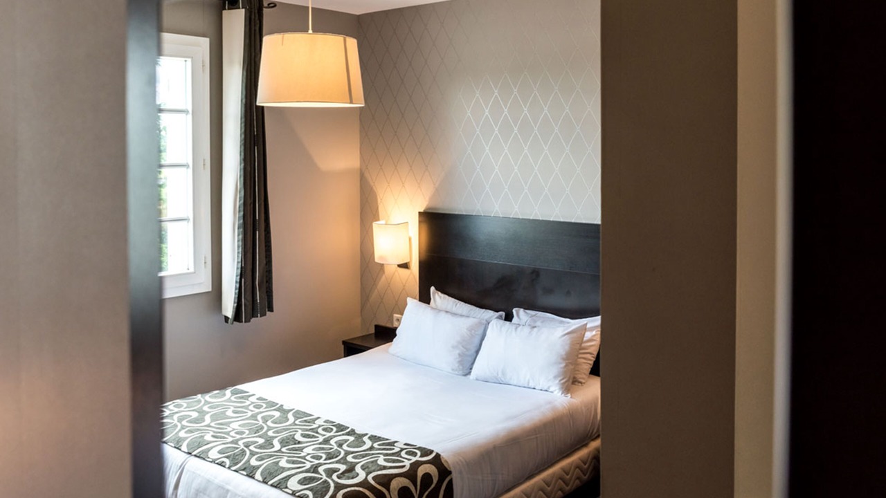 Photo of Bedroom in Azay-le-Rideau
