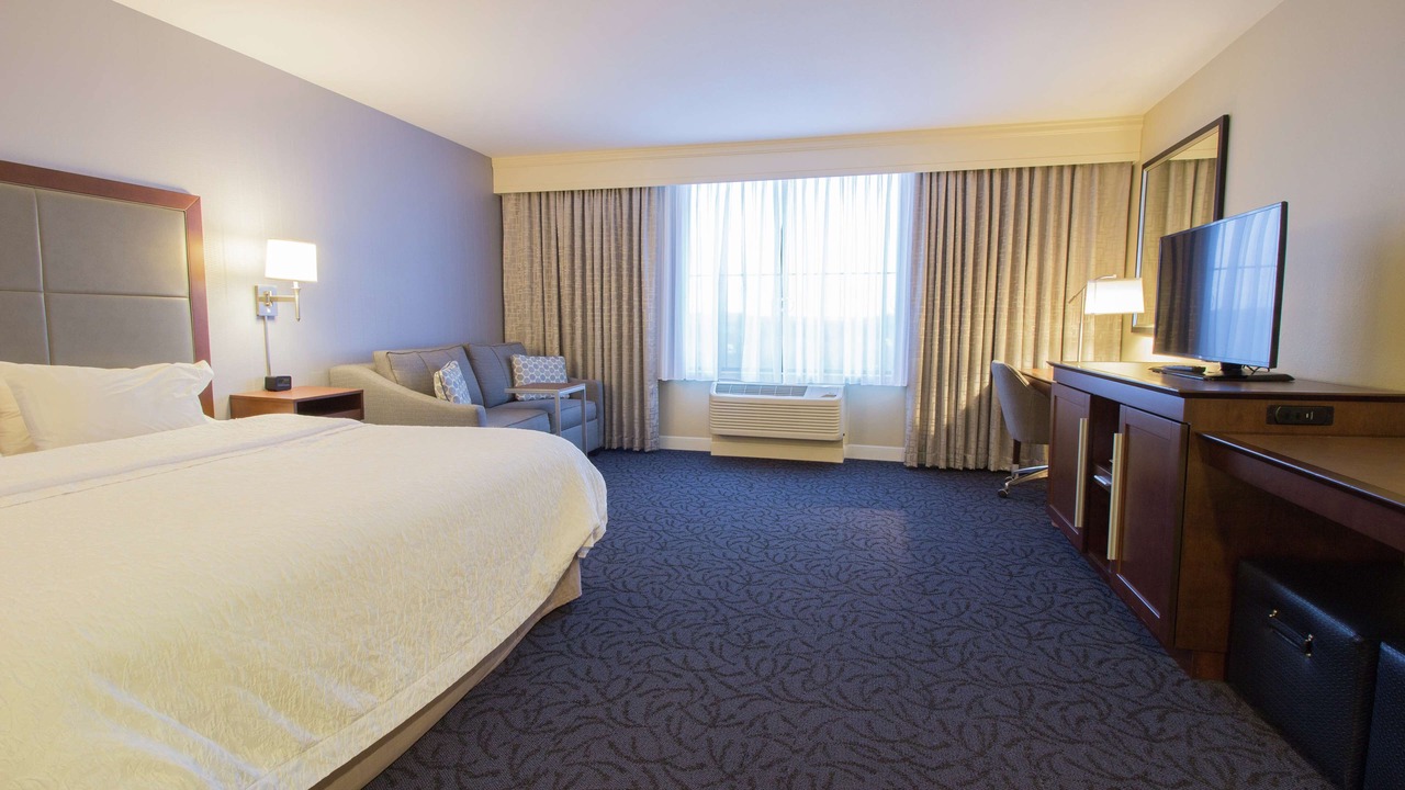 Photo of Bedroom in Cazenovia