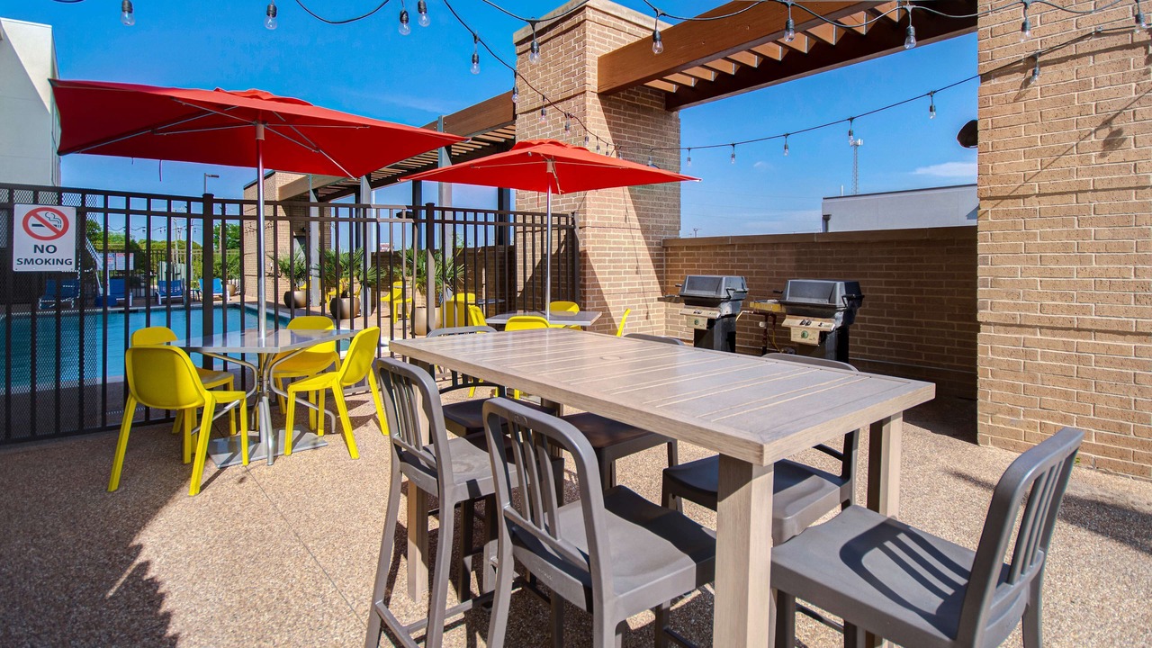 Photo of Patio Balcony in University
