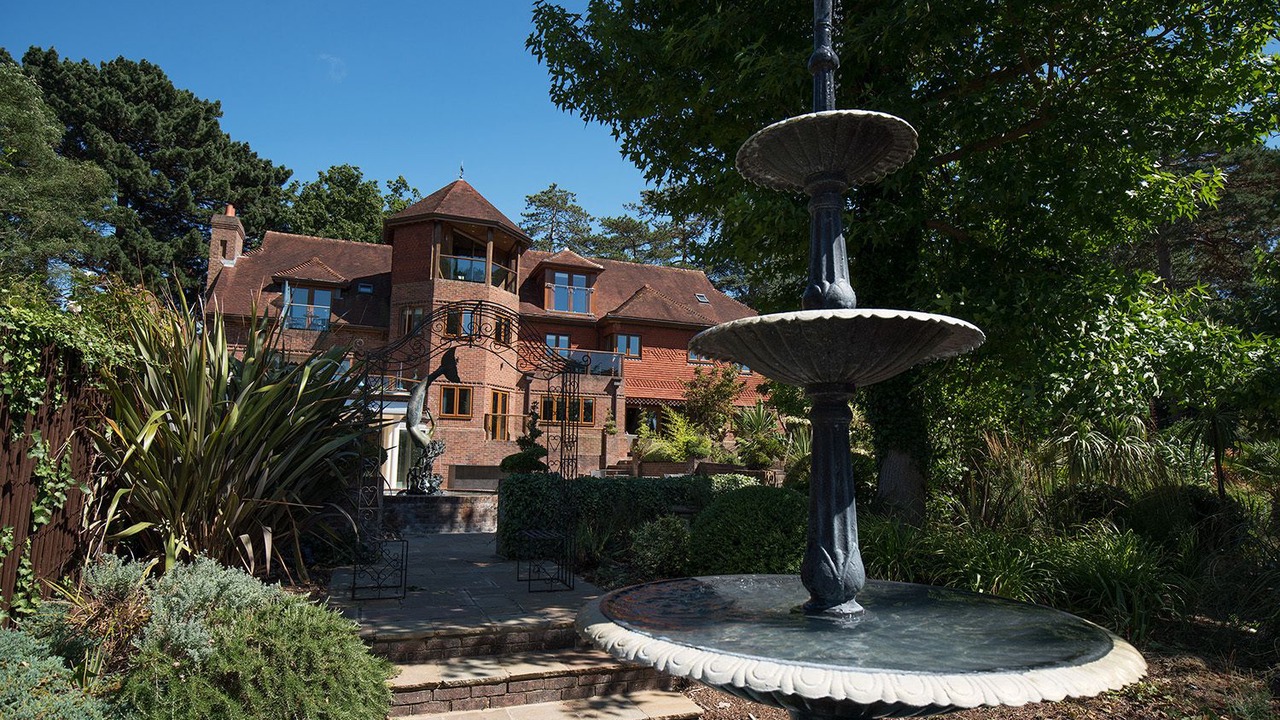 Photo of Outdoor in Netley