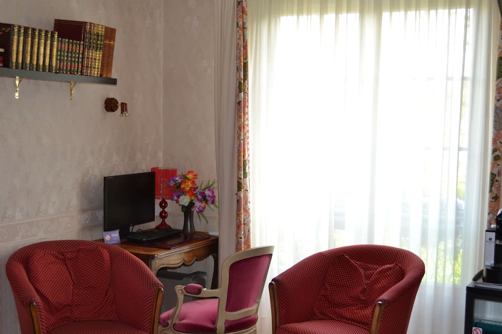 Photo of Livingroom in Brissac-Quince