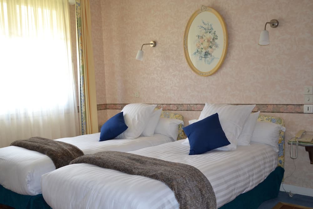 Photo of Bedroom in Brissac-Quince