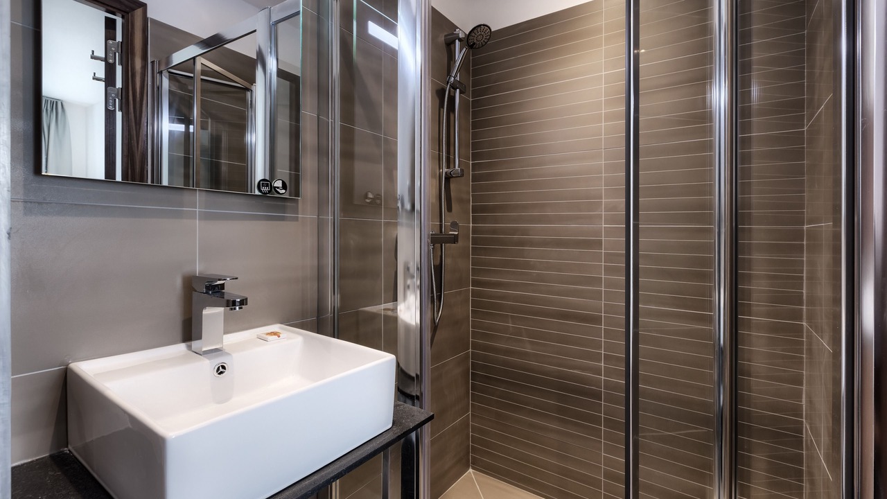 Photo of Bathroom in Batignolles