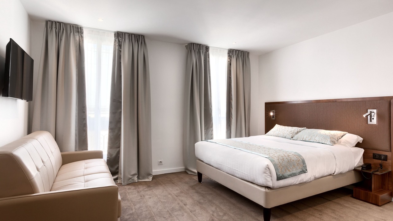 Photo of Bedroom in Batignolles