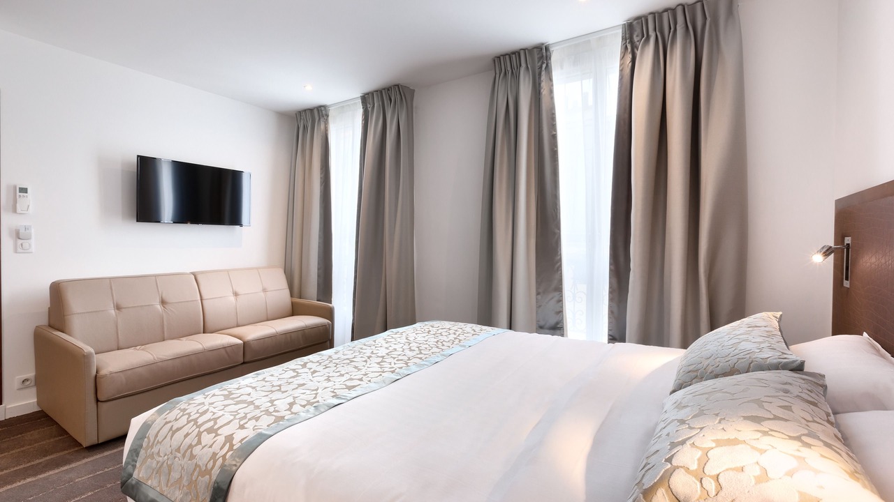 Photo of Bedroom in Batignolles