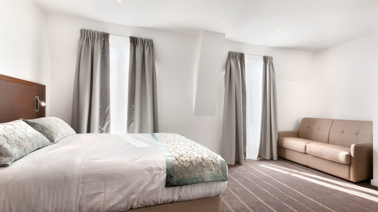Photo of Bedroom in Batignolles