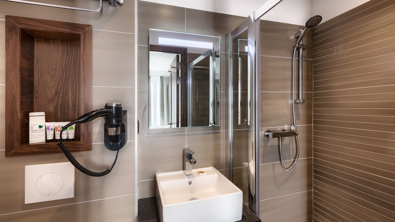 Photo of Bathroom in Batignolles