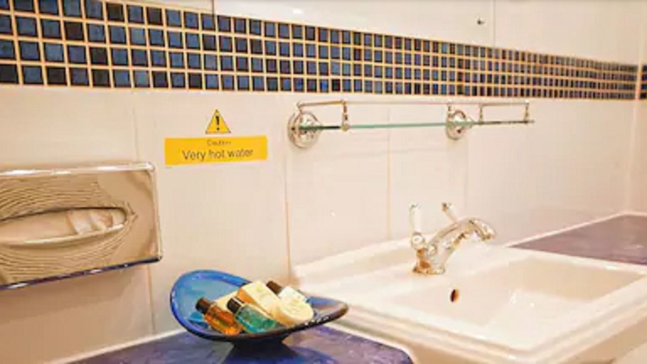 Photo of Bathroom in Weston-super-Mare