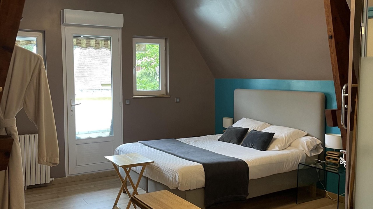 Photo of Bedroom in Sainte-Gemme-Moronval