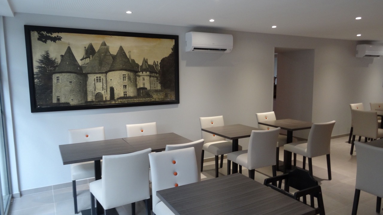 Photo of Others in Arnac-Pompadour