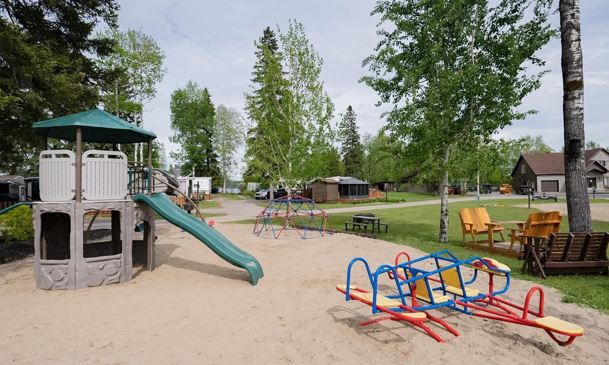 Photo of Outdoor in Larouche