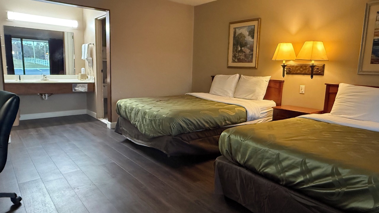 Photo of Others in Paris