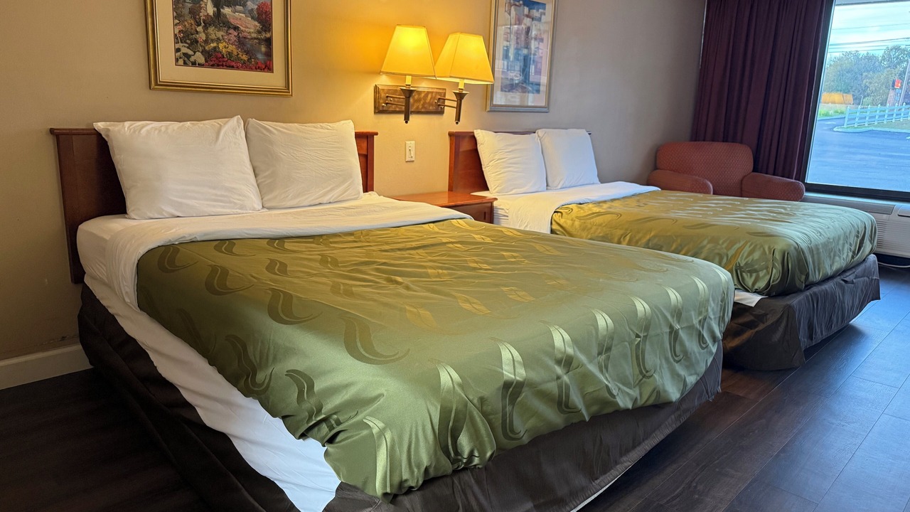 Photo of Others in Paris