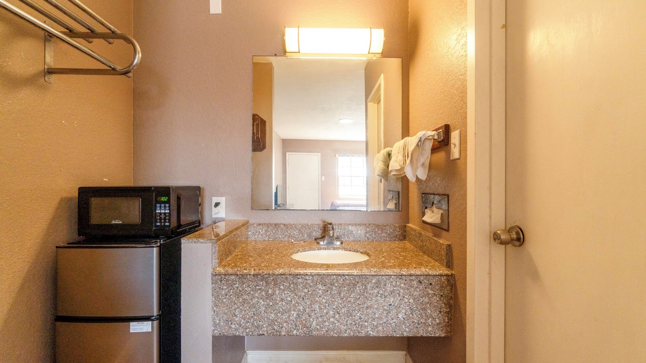 Photo of Bathroom in Sweet Home