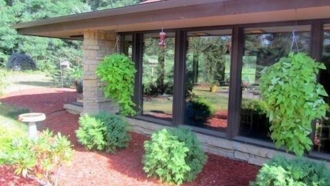 Photo of Patio Balcony in Arena
